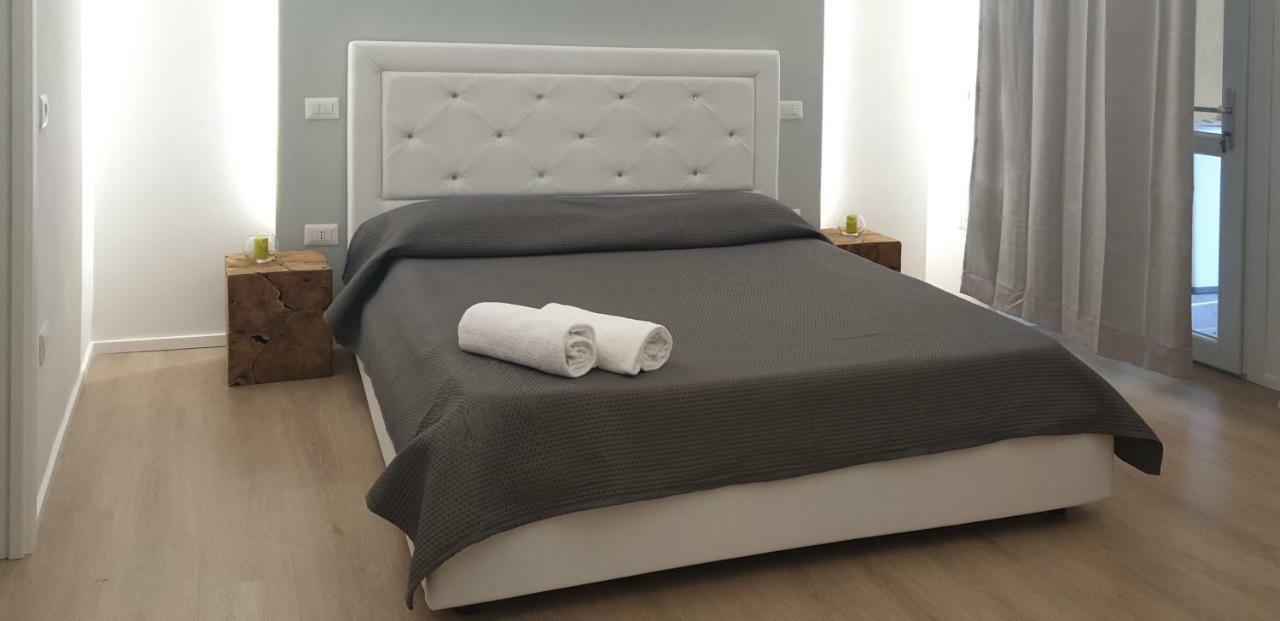 Space Apartment كالياري المظهر الخارجي الصورة