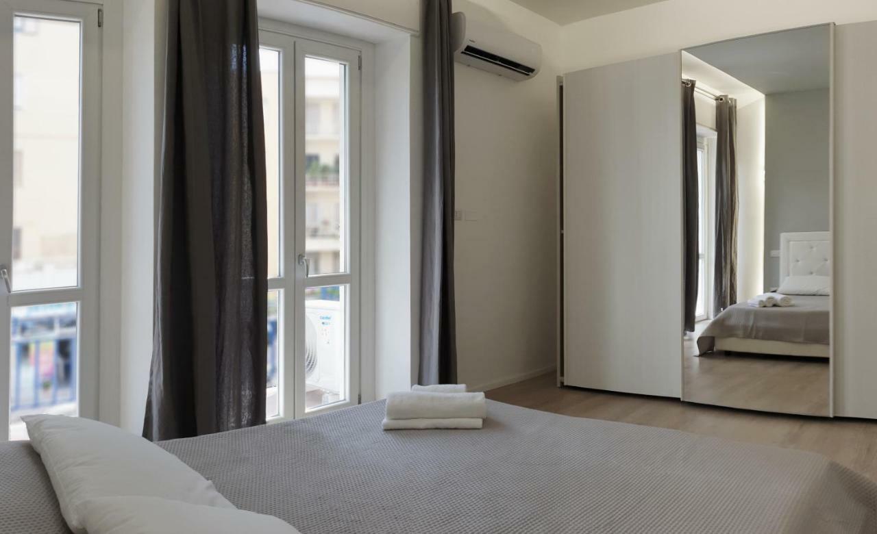Space Apartment كالياري الغرفة الصورة